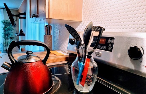 North Central Edmonton House | Cozy 2BER Home Near Commonwealth Stadium