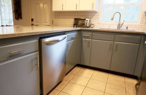Collegedale Apartment | Cozy 2BR, 2BA Apt near White Oak Mtn Trails