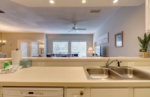Palmetto Dunes Villa | Cozy 2BR/2BA Villa in Port Royal, Walking distance to Westin Hotel and Beach's