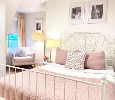 College Hill Apartment | Cozy 2BR Apt with Parking, Steps to Brown and RISD