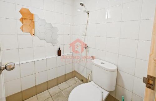 Jatinegara Apartment | Cozy 2BR Bassura Apt pool WI-FI Netflix