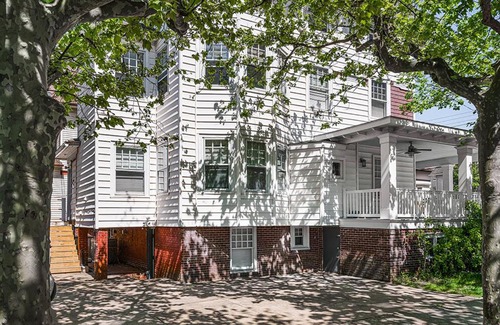 Ventnor City Apartment | Cozy 2BR By the Beachside