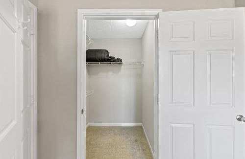 Athens Apartment | Cozy 2BR Home Steps from UGA & Downtown Athens GA