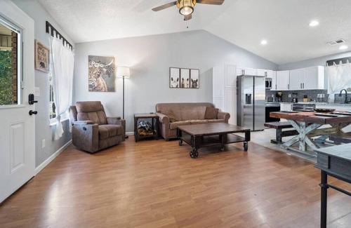 Kodak Condo | Cozy 2BR in the Smokiesn