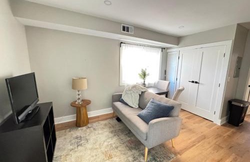 Northeast Apartment | Cozy 2BR Updated Condo in DC