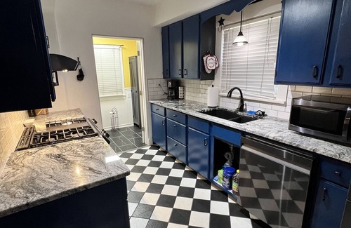 Canton House | Cozy 3 bed 2 bath full home retreat - located .5 miles from the HOFV