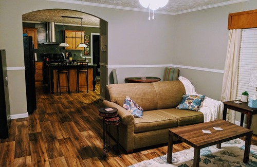 Stone Mountain House | Cozy 3 Bedroom/2 Bath Home in Stone Mountain