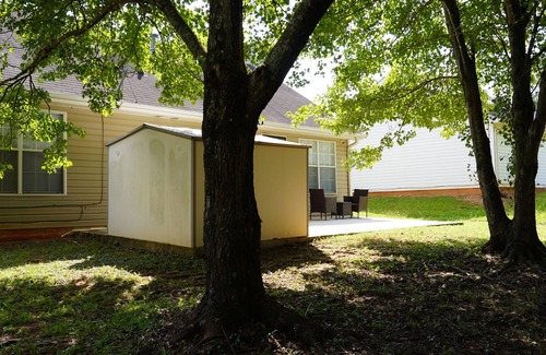 Ellenwood House | Cozy 3 BEDROOM 20 minutes from ATLANTA AIRPORT