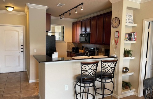 Wellington Condo | Cozy 3 Bedroom 3 Bathroom Condo in Bella Piazza