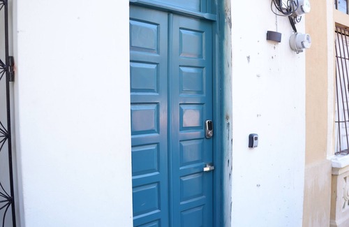 Ciudad Nueva Apartment | Cozy 3-bedroom apartment near adorable Colonial City with AC, FAST WiFi