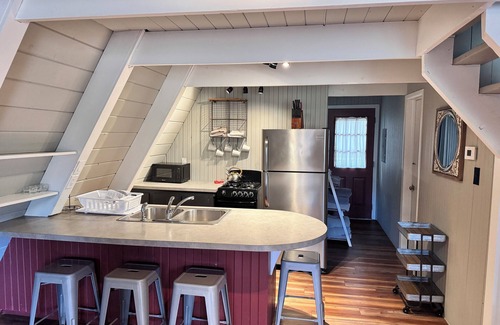 Harbor Springs Cabin | Cozy 3-bedroom cabin near beautiful Harbor Springs
