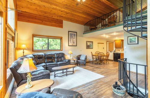 Whitefish Ski Chalet | Cozy 3-bedroom chalet in Whitefish
