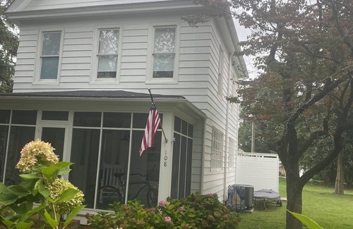 Oxford Cottage | Cozy 3 bedroom historic cottgage in Oxford, MD avialable Aug 2024