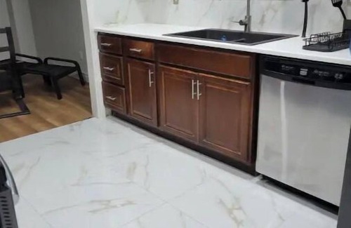 Erin Mills House | Cozy 3 bedroom Home in Erin Mills Mississauga.