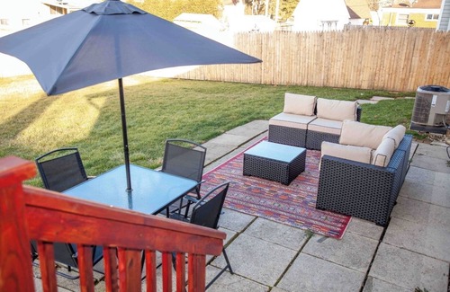 Reynoldsburg House | Cozy 3-Bedroom House with WiFi and AC in Welcoming Reynoldsburg