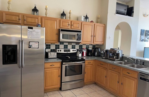 Eagle Pointe South House | Cozy 3-bedroom house in nice Kissimmee with AC, WiFi