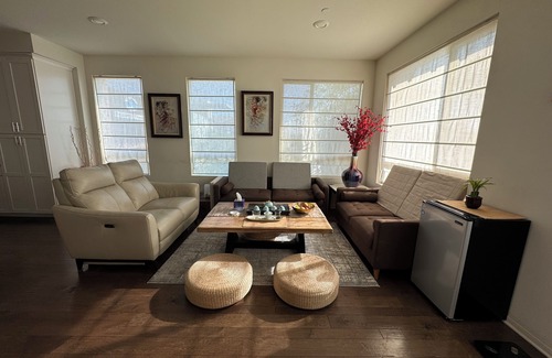 Covina Condo | Cozy 3-bedroom new built condo for 6 people near civina downtown