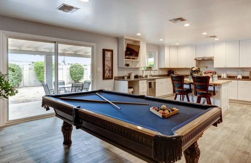 Pointe Scottsdale House | Cozy 3 bedroom, steps from Old-Town (sleeps 6)!