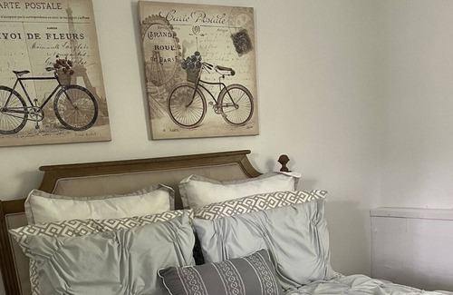 Thomasville Apartment | Cozy 3 Bedroom “Suite Place” Garage Apartment