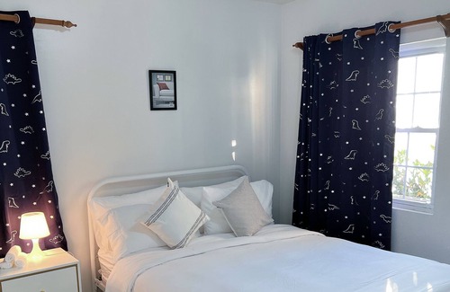 San Gabriel House | Cozy 3 bedrooms 2 bathrooms
