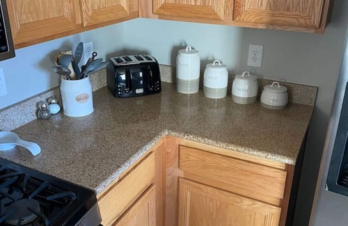 Henderson House | Cozy 3 Beds 2.5 Bath Home Near Las Vegas Strip!