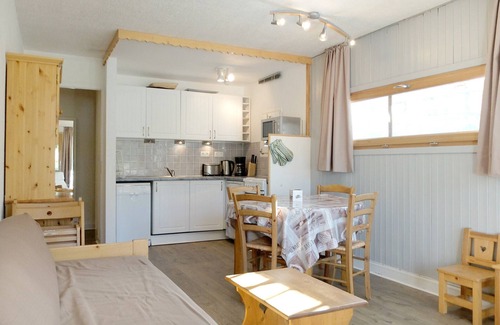 Le Lavachet Apartment | Cozy 3-Room Apt with Balcony, Ski-In/Ski-Out, Near Shops in Tignes