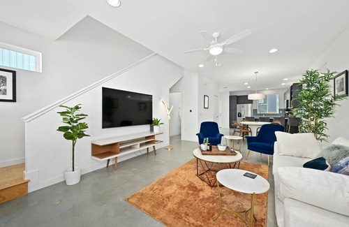 Sweetbriar Condo | Cozy 3bd/2.5 bth off South Congress