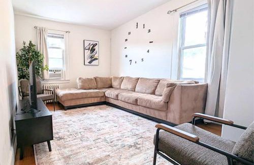 North Ironbound House | Cozy 3BR 2BA - 7Min to EWR & 20-40Min to NYC