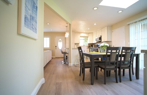 Edenvale House | Cozy 3BR: AC & Great Location