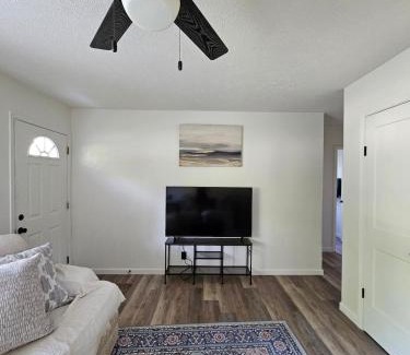 Mentor Headlands House | Cozy 3BR Cottage Near Headlands