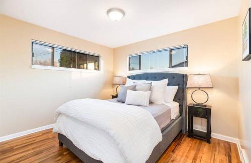 Murray House | Cozy-3br-getaway-pets Allowed-nea