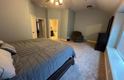Little Elm House | Cozy 4 bedroom home with Greenbelt views in Oak Point