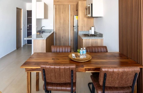 Cerritos Apartment | Cozy 4 Person Apartment, Pool & Beach Nearby!