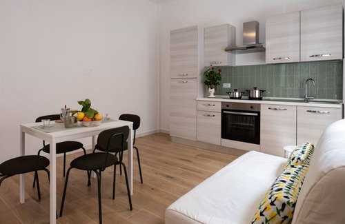 Piombino Apartment | Cozy 40 sqm studio, for 4 people, located on the ground floor of a modern building. The property is located in a strategic area of ​Piombino, an ideal starting point for exploring the city and the Tuscan coast. A few minutes from the historic center