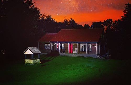 Stratton House | Cozy 4Bdrm Home Conveniently Located Between Stratton and Mount Snow with WiFi!