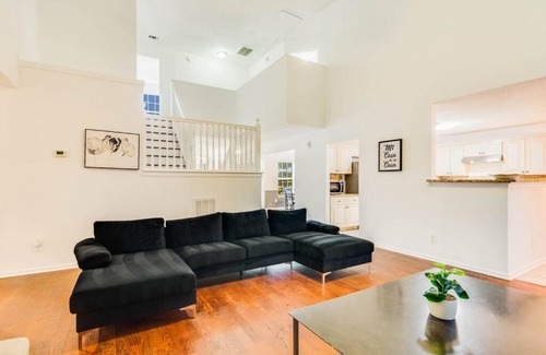 Decatur House | Cozy 4BR ATL home