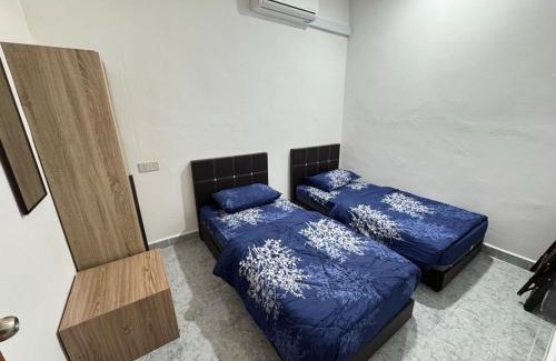 Kampung Keladi House | Cozy 4BR Homestay with 2 Baths Taman Seraya