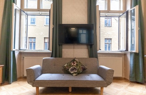 Matzleinsdorf Apartment | Cozy 4BR shared Apartment