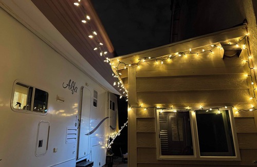 Rowland Heights House | Cozy 5-Wheel RV suite in beautiful Rowland Heights hillside!