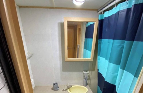 Columbus RV Rental | Cozy 5th Wheel Camper on a Wooded Site! Close to everything!