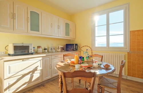 Agonac House | Cozy 6-Person House – Garden, Fireplace, and Close to Brantôme and Historical Sites