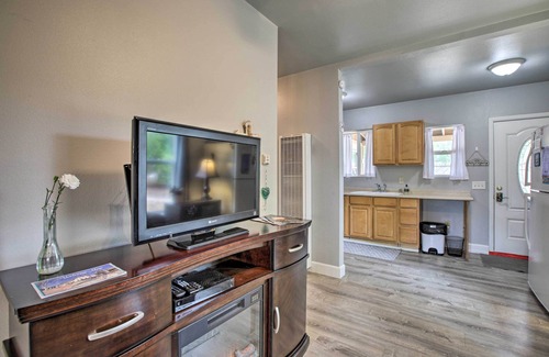 Atascadero Cottage | Cozy Abode w/Patio, 16 Mi to San Luis Obispo