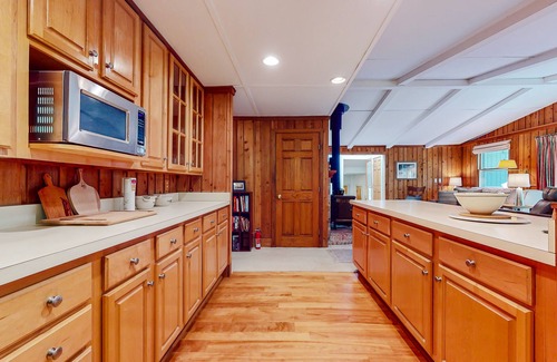 Stratton and Bromley Ski Areas House | Cozy abode with a deck, grill, wood stove, full kitchen, W/D, and partial AC