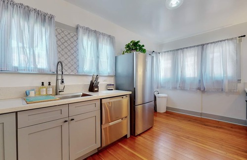 Alhambra House | Cozy Alhambra 3BR Near Downtown Los Angeles