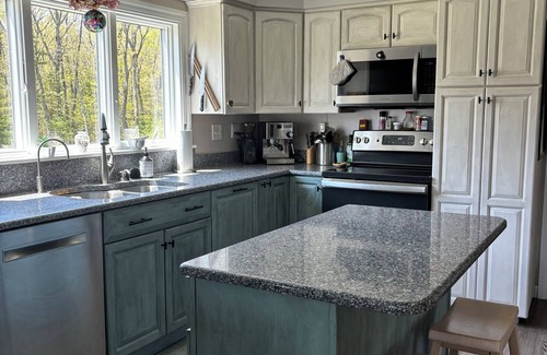 Scarborough House | Cozy All Season Beach House, Near Beaches/Portland