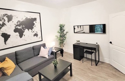 Verdun Apartment | Cozy and Amazing Condo In Verdun