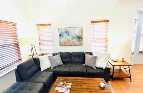 Durham House | Cozy and Convenient to Everything!