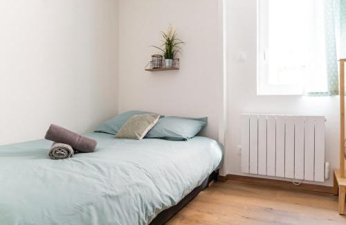 Charmettes - Bellecombe Apartment | Cozy and Elegant Studio Bellecombe District Lyon 6th