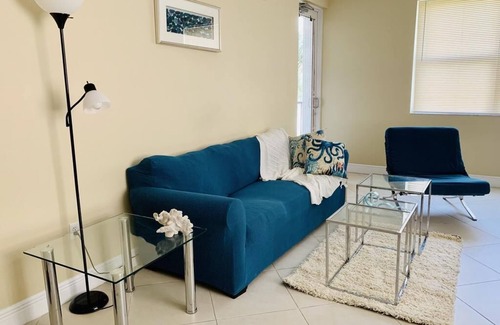 Saylorsburg House | Cozy and quiet room near ocean