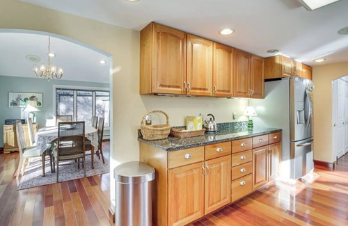 West Bridgton Cottage | Cozy and roomy Maine family retreat 5 mins from Pleasant Mountain